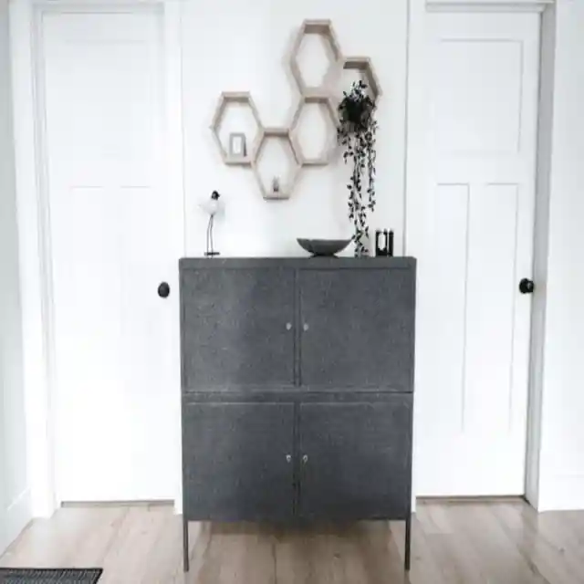 Joint cabinets