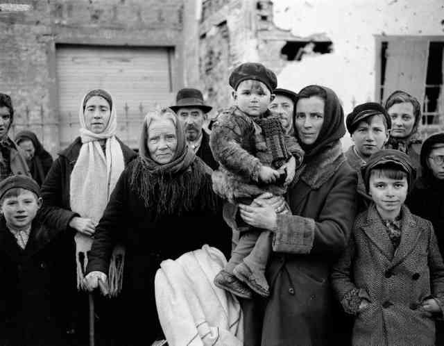 What was the number of French, Dutch, and Belgian refugees created in 1940?