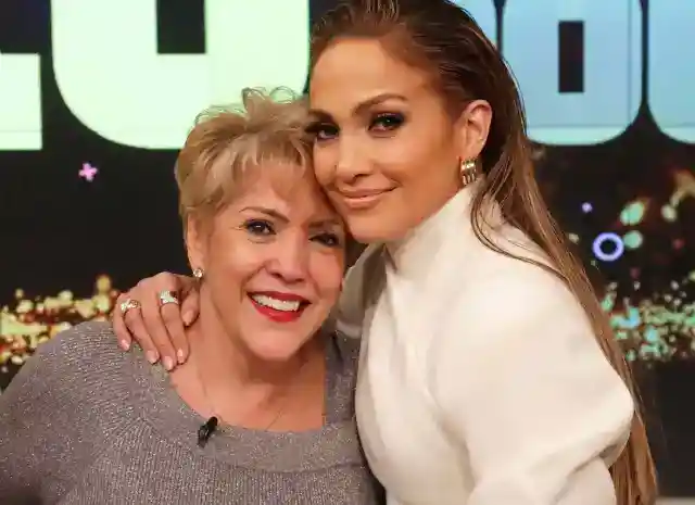13. Jennifer Lopez & Guadalupe Rodríguez