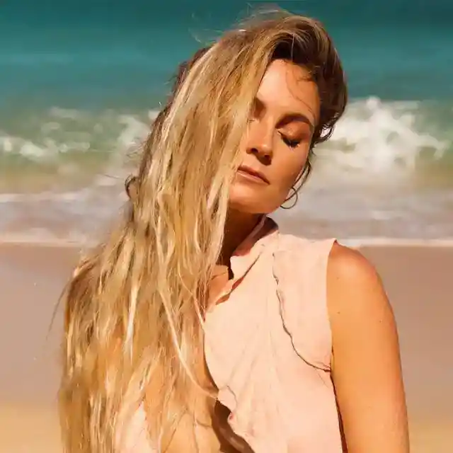 Alana Blanchard – Surfer – Born in 1990