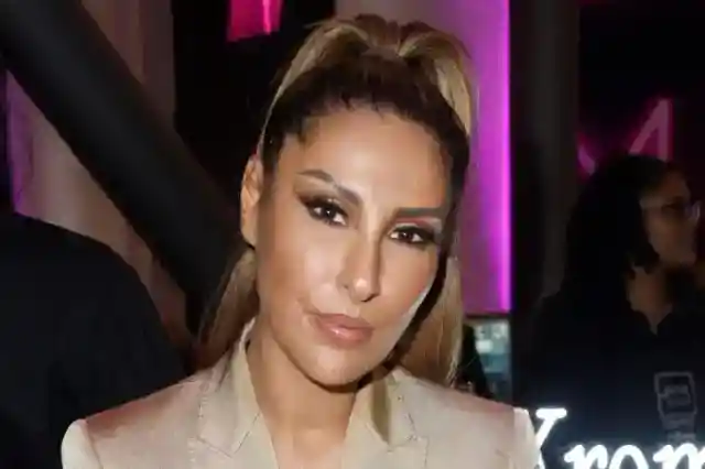 SENNA GAMMOUR – 2 MILLION EUROS