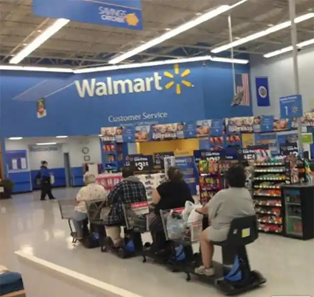 What's Going on With Walmart’s Greatest Customers?!