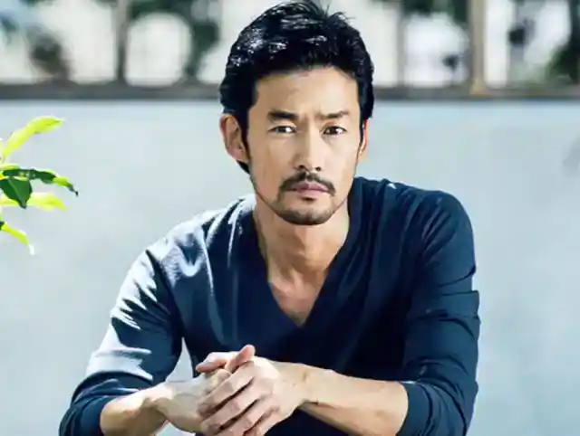 16. Yutaka Takenouchi