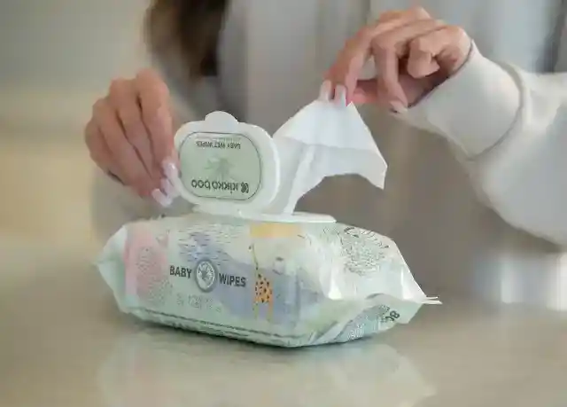 Keep Baby Wipes Handy in Your Car