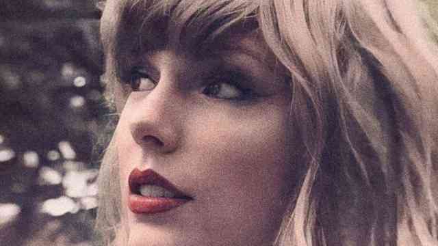 Taylor Swift Blurts Out Reason She'll Never Go On Meghan Markle's Podcast