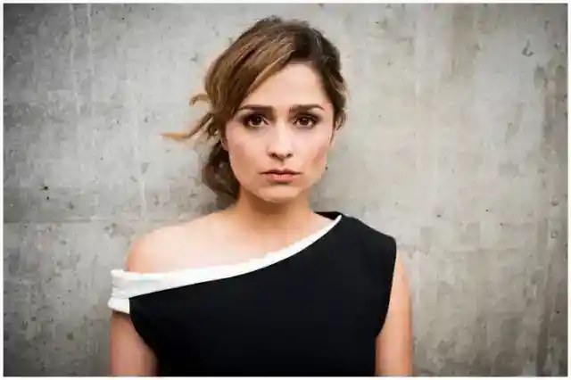 Sarah Alles – 3 million euros