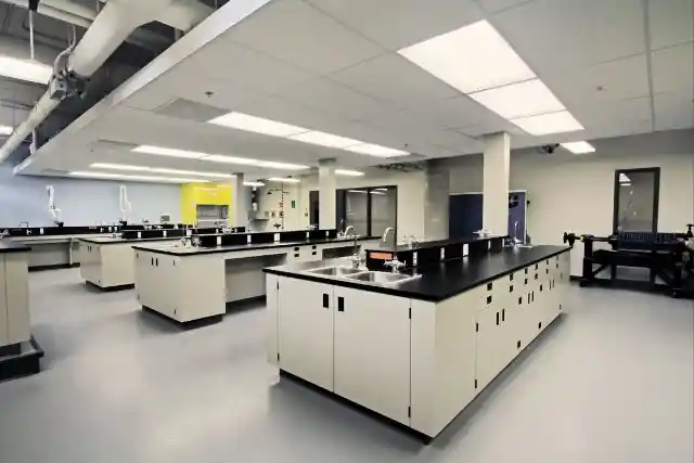 Preparando-se no laboratório de ciências