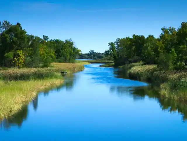 Welcher 2.320 Meilen lange Fluss beginnt in Minnesota und endet in Louisiana?