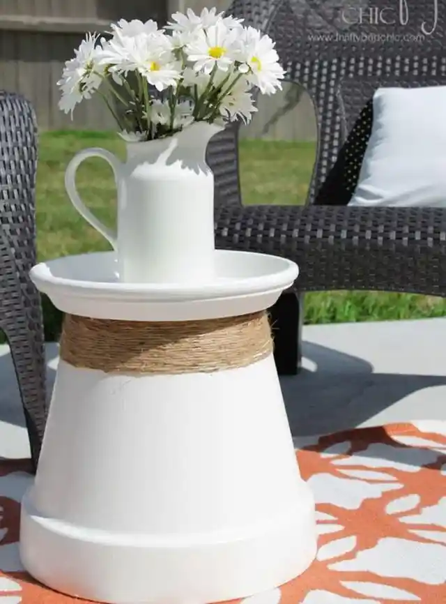 40 Clever Ways to Repurpose Flower Pots