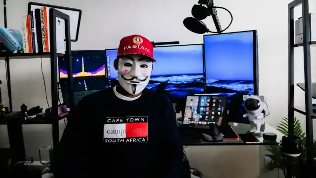 2. Deepfake Attacks