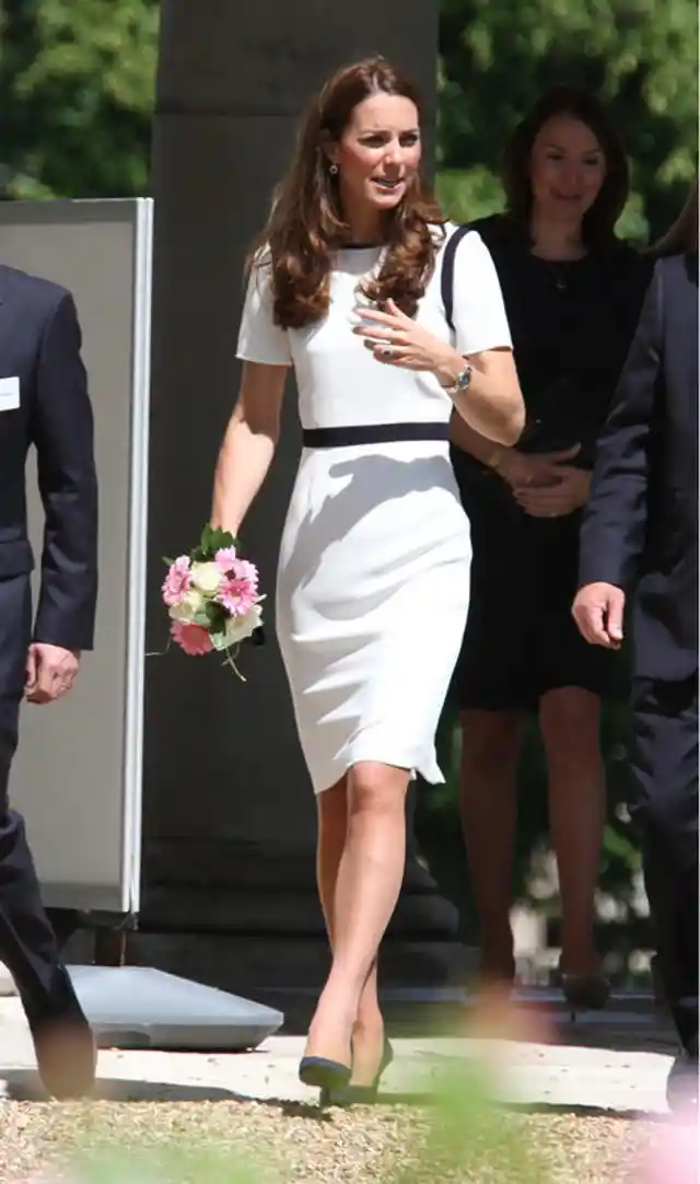 Kate Middleton - 5'10" (178 cm)