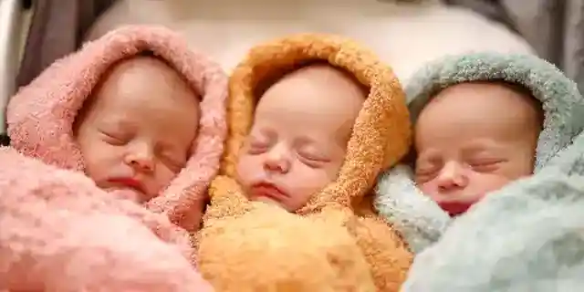 My Fiancée Left Me with Newborn Triplets and a Note – 9 Years Later She Knocked on My Door on New Year's Eve