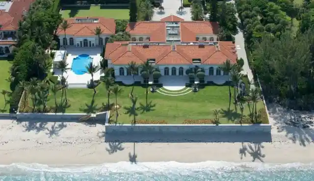 40 of the Most Luxurious Celebrity Mansions