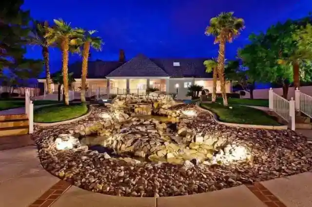 Host Unforgettable Gatherings at This Mansion