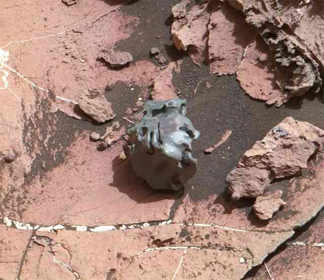 Meteorite Egg