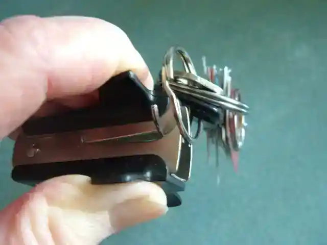 Use a Staple Remover to Open a Keyring