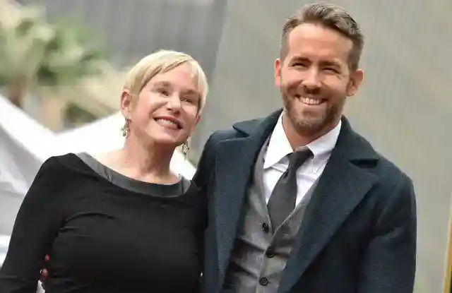 16. Ryan Reynolds & Tammy Reynolds
