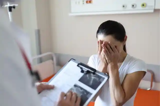 Doctor Tells Pregnant Mom She Lost Her Baby Before Husband Realizes Mistake