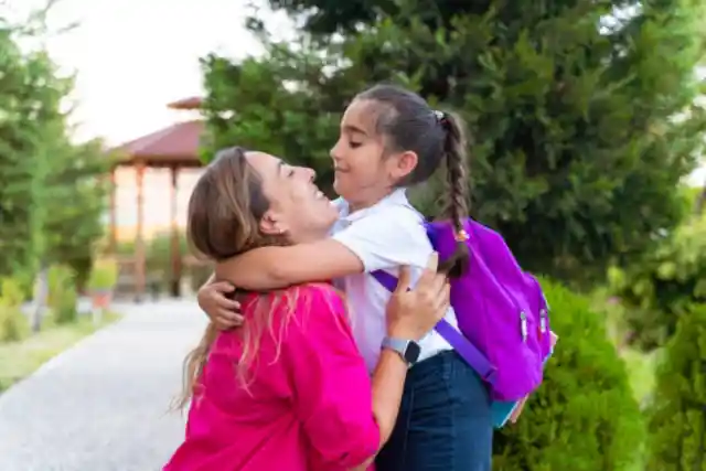 Teacher Sends Girl Home Without Shoes, Regrets It When Mom Shows Up