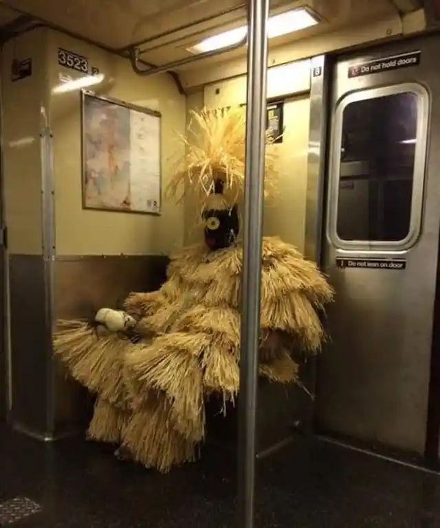 Hilarious Moments Caught on the NYC Subway