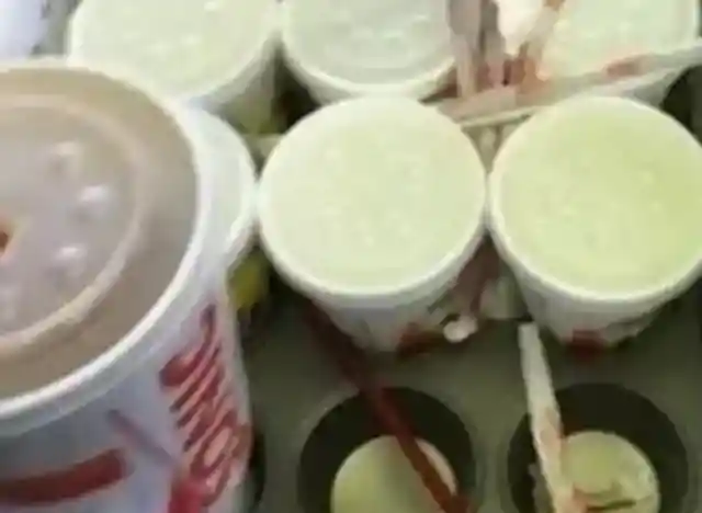 Turn Muffin Pans Into Ultimate Cupholders