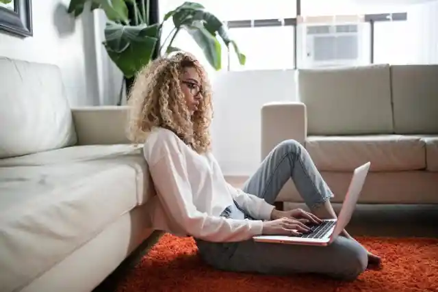 5 Ways to Unwind After a Busy Day Working from Home