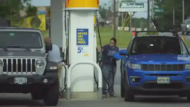Pump Gas More Efficiently with This Simple Trick