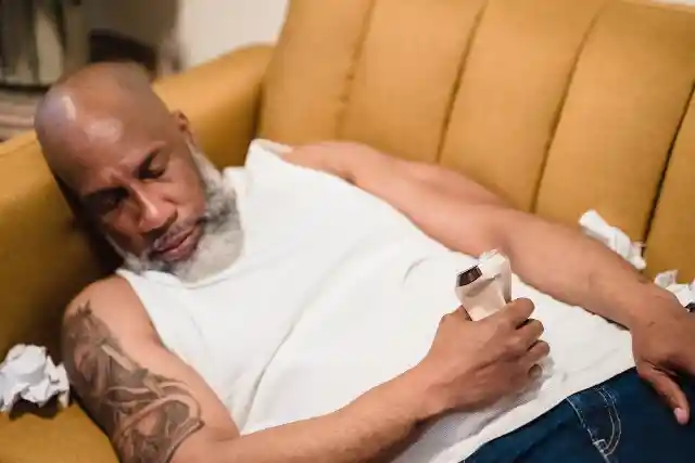 People Share 'Stupidity Knows No Bounds' Stories