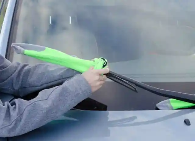 Warm Up Your Windshield Wipers
