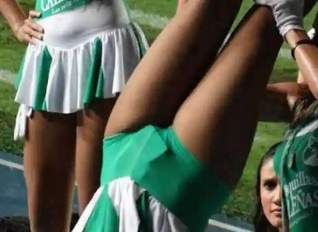 40 Epic Cheerleader Moments Captured On Cam