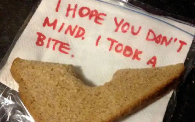 35 Hilarious Notes That Fathers Left To Their Kids