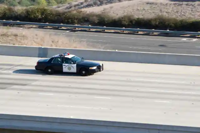 Este Policía Pasa Por Alto Una Multa Hasta Que Esta Niña Dice Algo Al Respecto