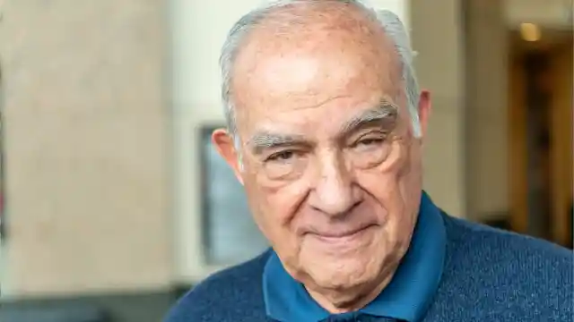 Voltando para o Sr. Benjamin