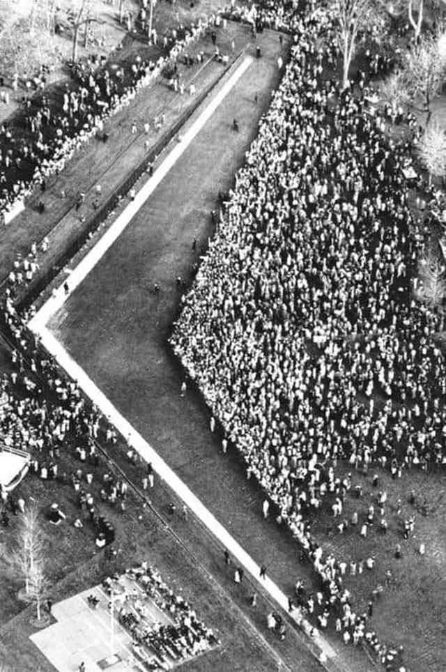 Dedication of the Vietnam Veterans Memorial Wall, 1982