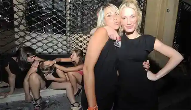 Dual Sides of Sisterhood