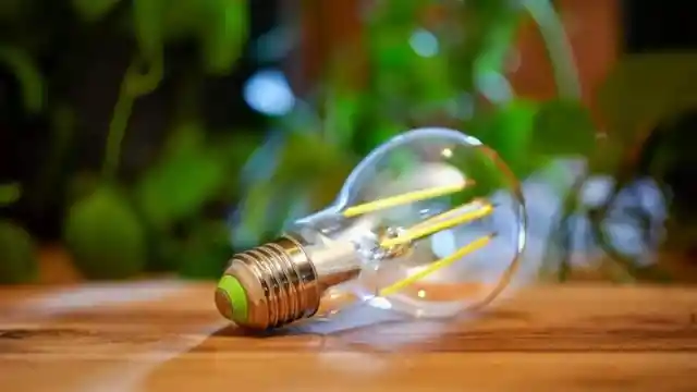 38 Effective Energy and Cost-Saving Techniques for Everyday Use