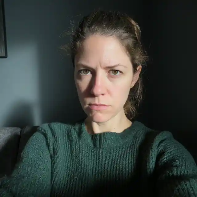 I Showed up at My Parents' for Christmas Only to Find Out My Older Sister Had Kicked Them Out and Made Them Live in Their Own Garage – It Was Her Biggest Mistake