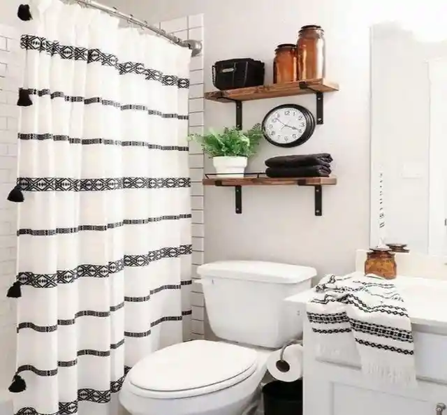 Smart Strategies for Organizing Anyone's Bathroom