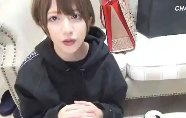 23位：金子あや ― YouTuber