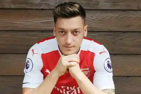 Mesut Özil – 91 million euros