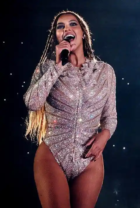 A partir de 2022, ¿cuántos premios Grammy tiene Beyoncé en su haber?