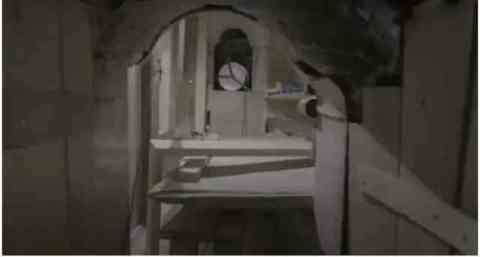 Unsealing the burial chamber