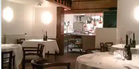 I Found Out My Husband Booked a Romantic Dinner with His Mistress – So I Showed Up as the Chef