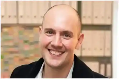 Oliver Petszokat – 2 million euros