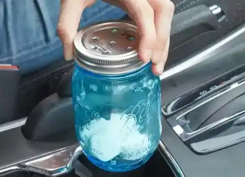 Freshen Up Your Ride With Scented Wax Cubes