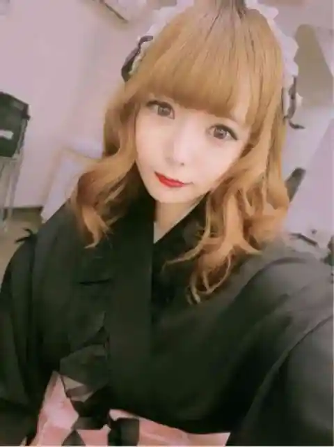 26位：柚月ここな ― 元アイドル