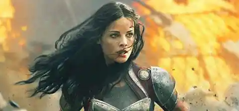 Jaimie Alexander As Lady Sif