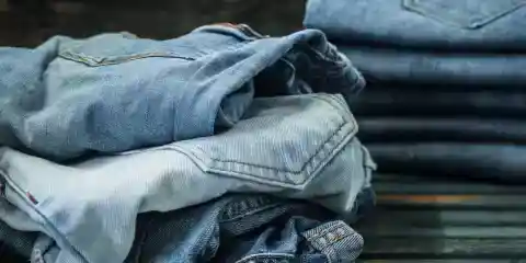 I Found a Restaurant Matchbox with a Phone Number in My Husband's Pants Pocket – After Some Hesitation, I Called and Was Completely Stunned