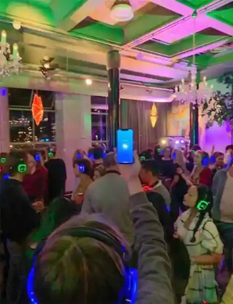 Quiet Rhythms, Lone Dancing