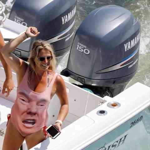 Make Swimwear Great Again 